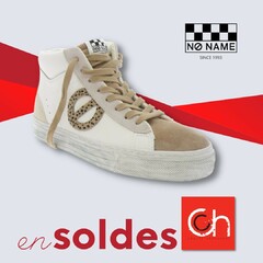 Les Soldes Charly sur vos modèles favoris 😍
Comme cette paire de #noname, coup de coeur ❤️assuré. 

A retrouver en boutique et sur 👉https://www.charlychaussures.com/no-name/femme-tennis/3473-strike-mid-cut.html#/17-taille-38/349-couleur-daim_blanc/383-couleur_generique-blanc

#chaussure #femme #boots #hiver #soldes #Béziers